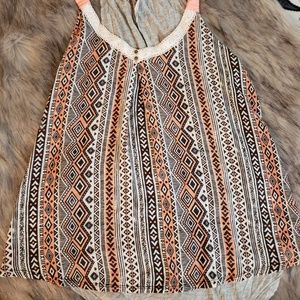 Xhiliration patterned tank top